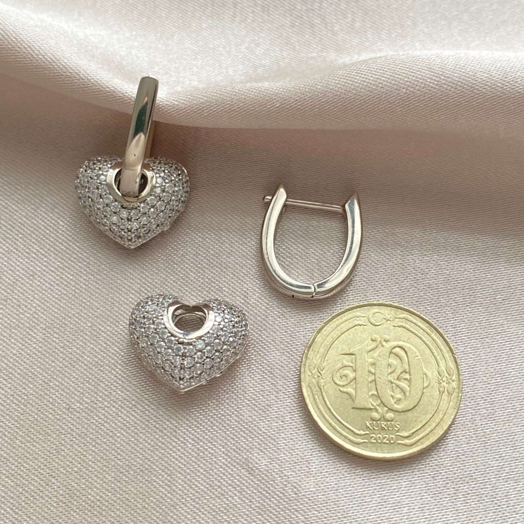 Zirkon Taşlı Bombe Kalp Silver Minimal Küpe Xuping