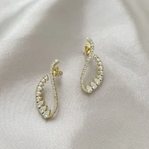 Zirkon Taşlı Kıvrımlı Tasarım Küpe Xuping Gold