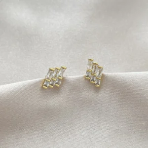 Kesme Taşlı Minimal Küpe Xuping Gold